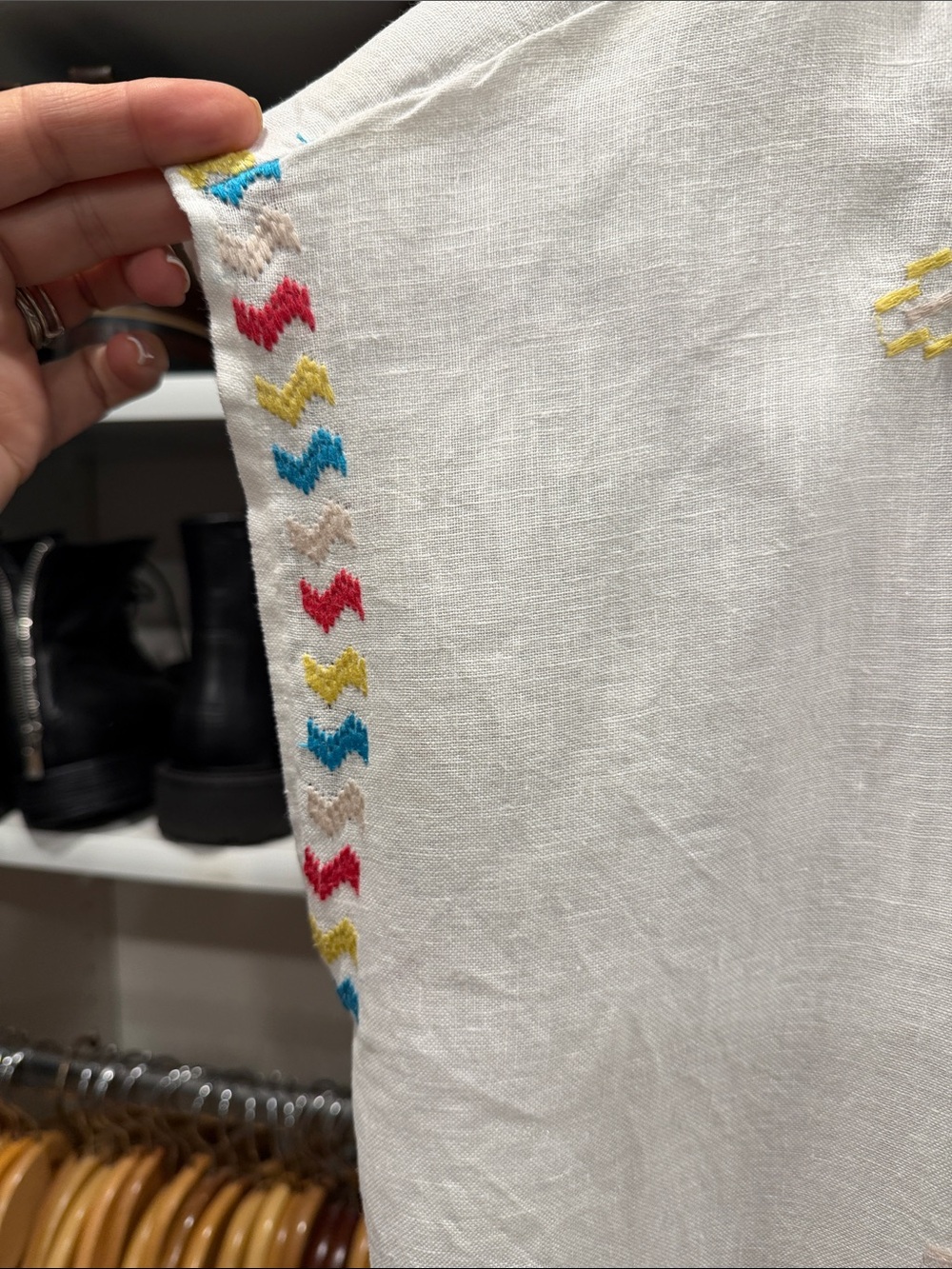 RARE Johnny Was Nandi White Linen Embroidered Tunic Blouse SIZE L - Picture 4 of 8